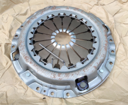 Корзина сцепления ISUZU 4HK1 NPR75/NQR75/NQR90