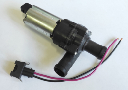 Насос циркуляционный 12V, диаметр 20 мм. универсальный